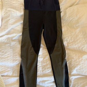Athleta leggings